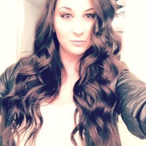 Meet your Posher, Charity